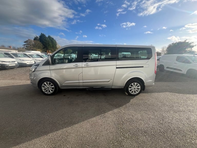 2022 Ford Tourneo Custom 2.0 EcoBlue 130ps L/R 8 Seater Titanium Auto MPV DIESEL Automatic