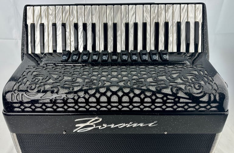 Borsini Vienna K10 - Double Cassotto - 4 Voice Musette Top Quality Italian Piano Accordion