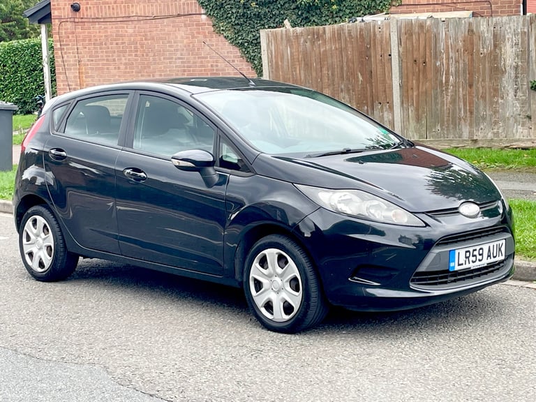 FORD FIESTA 1.2 STYLE 5 DOOR FULL YEARS MOT LOW MILEAGE SERVICE HISTORY RELIABLE RUNNER 
