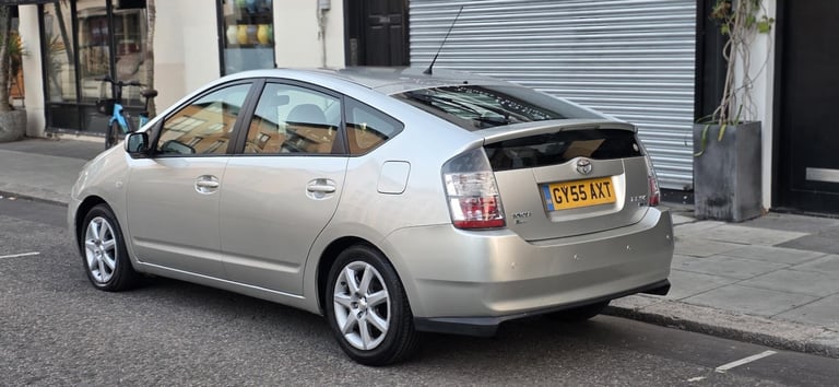 2005 Toyota Prius 1.5 T Spirit CVT 5dr HATCHBACK Petrol/Electric Hybrid Automatic