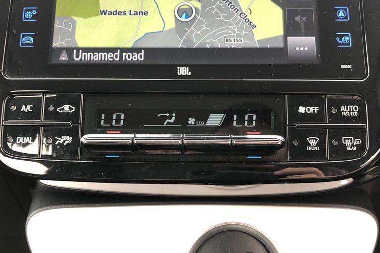 2018 Toyota Prius 1.8 VVTi Plug-in Excel 5dr CVT Hatchback PETROL/ELECTRIC Automatic