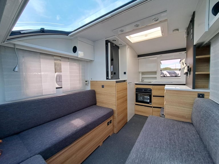 2022 Adria Action 361 LT