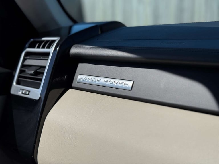 2012 Land Rover Range Rover 4.4 Range Rover Vogue SE TDV8 Automatic 4WD 5dr - NATIONAL DELIVERY* ...