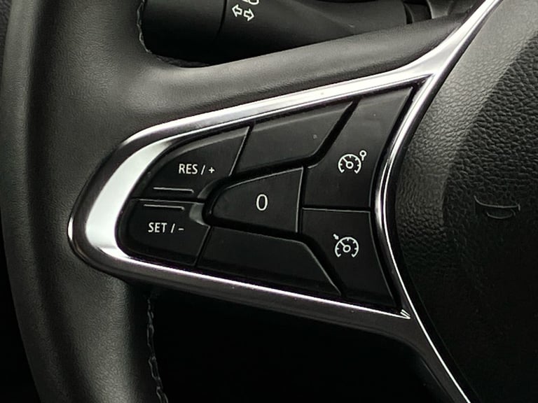 2022 Renault Captur 1.3 TCE 140 SE Edition 5dr Hatchback PETROL Manual