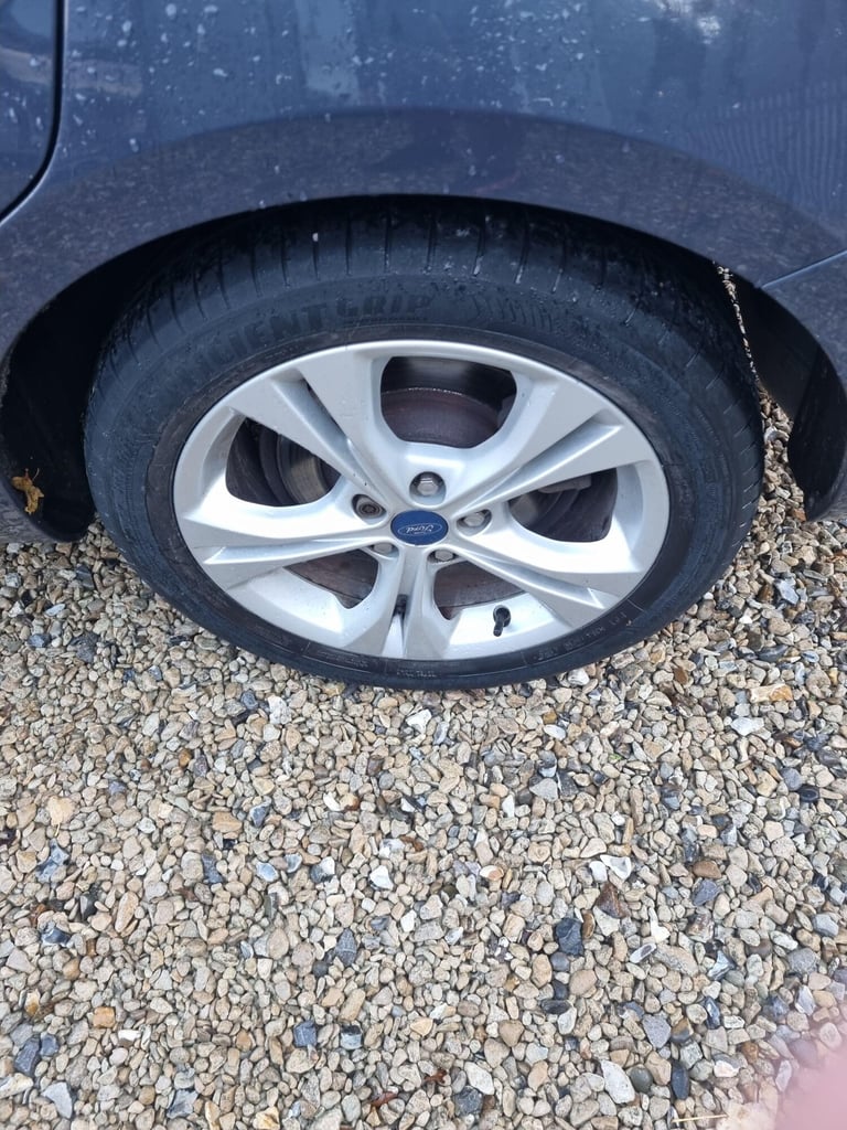 2011 Ford Mondeo 2.0 Titanium 5dr HATCHBACK PETROL Manual