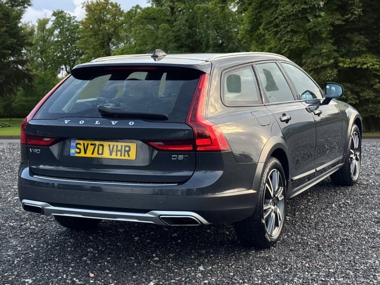 2020 Volvo V90 Cross Country 2.0 D5 Plus Estate 5dr Diesel Auto AWD Euro 6 (s/s) (235 ps) Estate ...