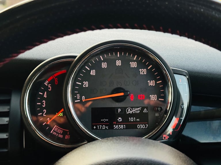 2018 MINI Hatch 2.0 Cooper SD Auto Euro 6 (s/s) 3dr HATCHBACK Diesel Automatic