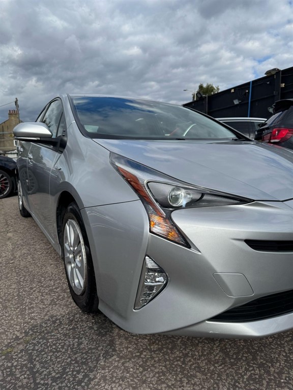 2016 Toyota Prius 1.8 VVT-h Active CVT Euro 6 (s/s) 5dr Hatchback Petrol/Ele Automatic