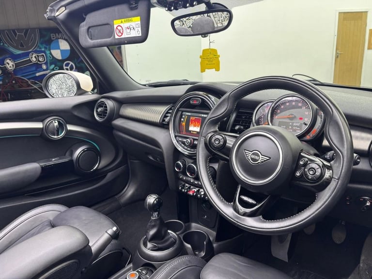 2020 MINI Convertible 1.5 Cooper Exclusive Convertible 2dr Petrol Manual Euro 6 (s/s) (136 ps) Co...