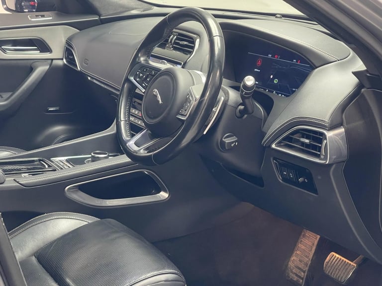 2020 Jaguar F-Pace 2.0 D180 Chequered Flag Auto AWD Euro 6 (s/s) 5dr ESTATE Diesel Automatic