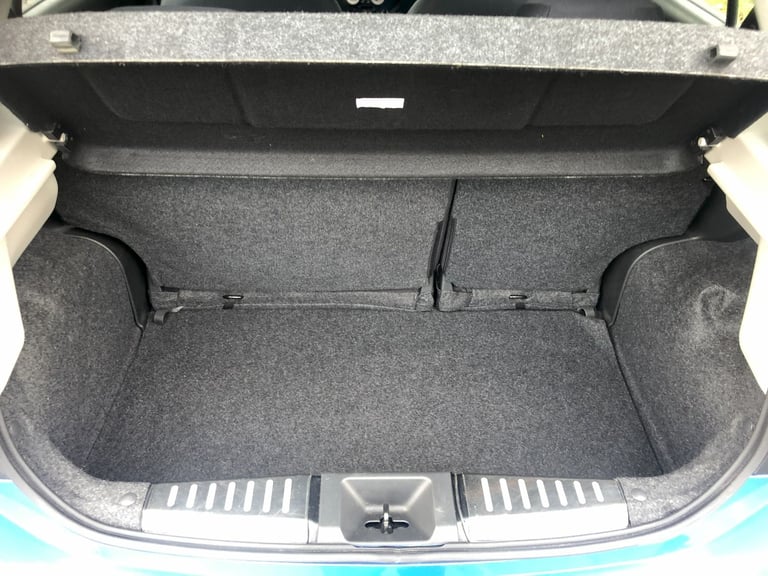 NISSAN MICRA 1.2 ACENTA (ONE LADY OWNER WITH 15000 MILES)