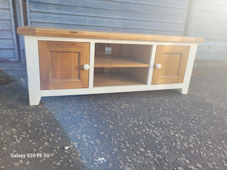 Solid oak topped television unit, delivery available 