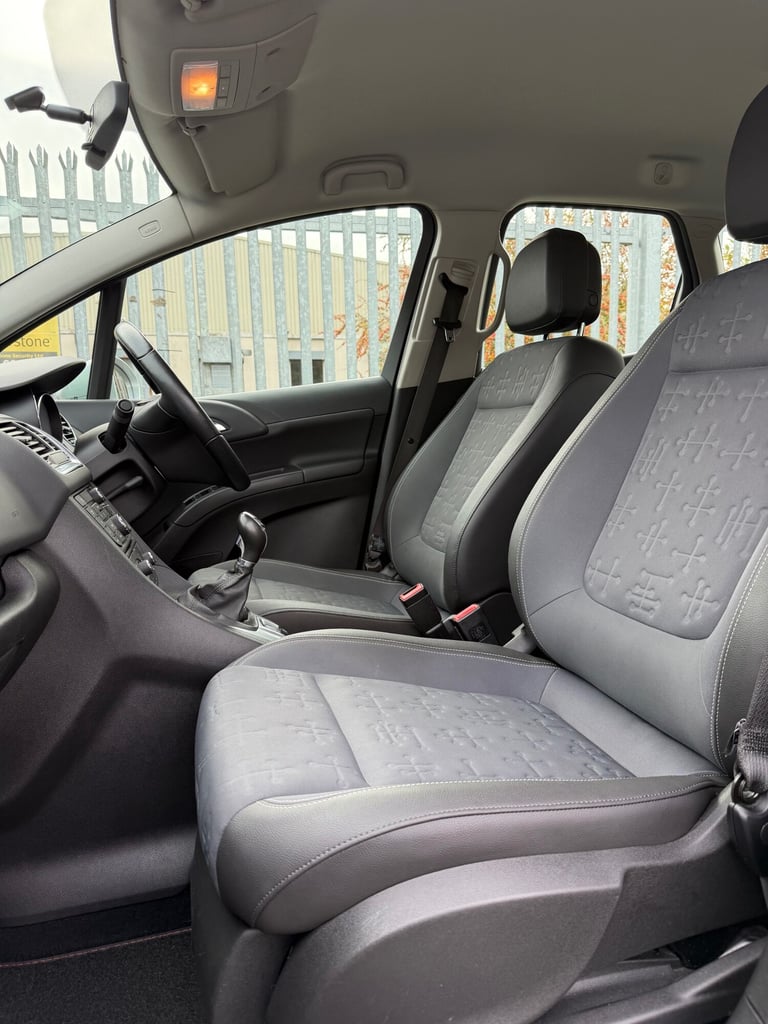 2015 Vauxhall Meriva 1.4i 16V Tech Line 5dr MPV Petrol Manual