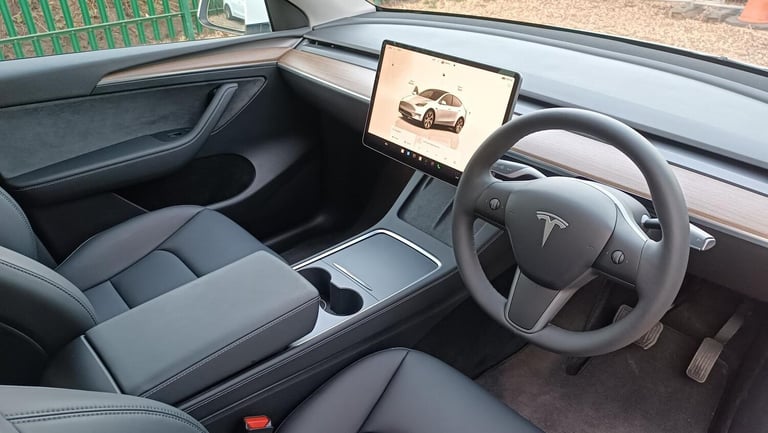 2022 Tesla Model Y Long Range AWD 5dr Auto MPV ELECTRIC Automatic