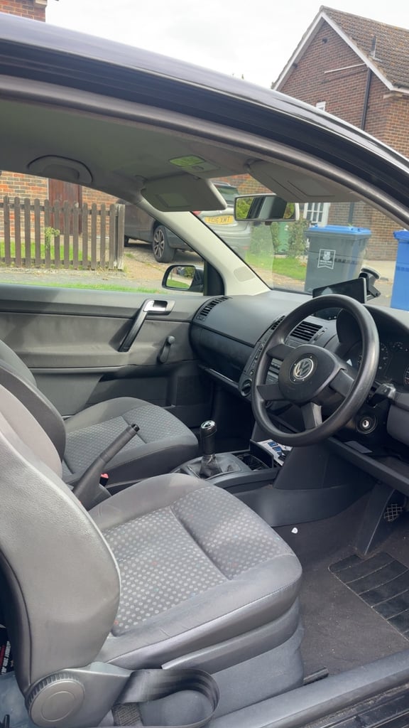 Volkswagen POLO 1.2L - Image 13