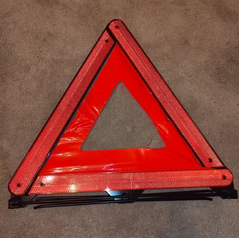 BMW OEM Warning Triangle – Made in Germany 🇩🇪