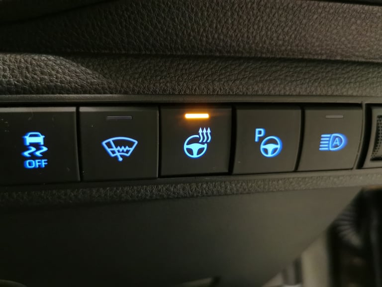 2021 Suzuki Swace 1.8h SZ5 Estate 5dr Petrol Hybrid CVT Euro 6 (s/s) (122 ps) - LANE DEPARTUR Est...