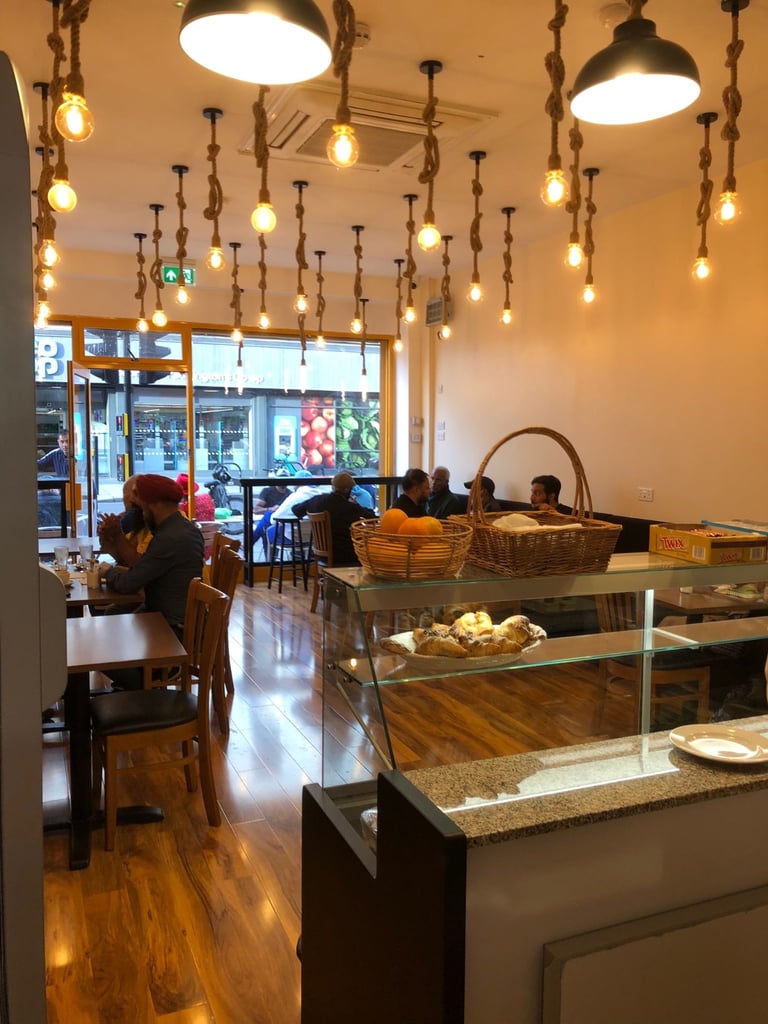NEW Cafe LEASE for sale W9 Neighbourhood 