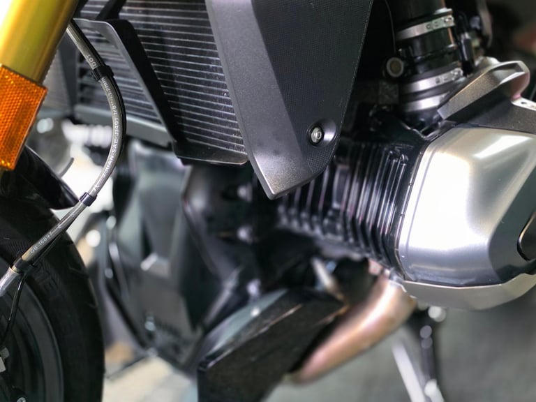 2020/70 BMW R 1250 R SPORT 8,000 MILE'S 