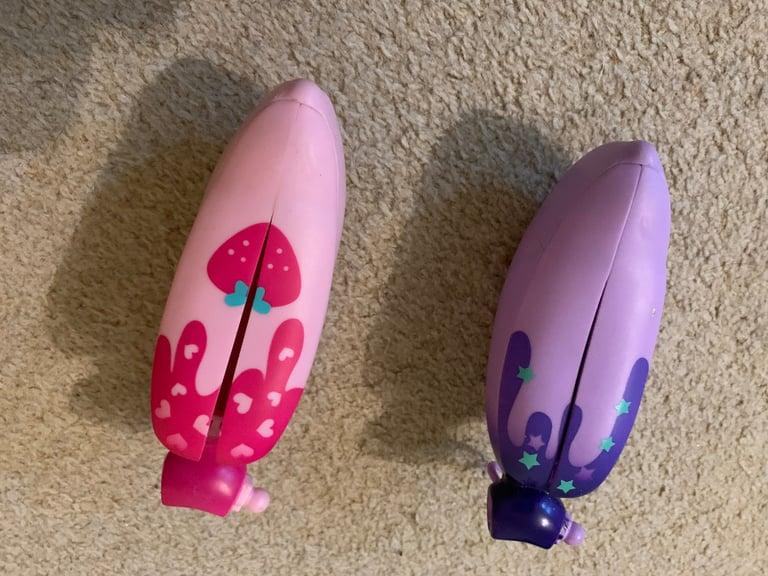 2 NEW beautiful bananas and can half peel. in Guildford, Surrey Gumtree