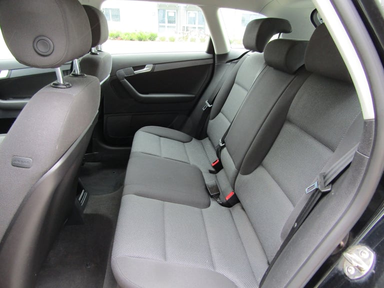 LEFT HAND DRIVE 2010 AUDI A3 1.6SPORTBACK JUBILEE MODEL ESTATE 5DR PETROL MANUAL