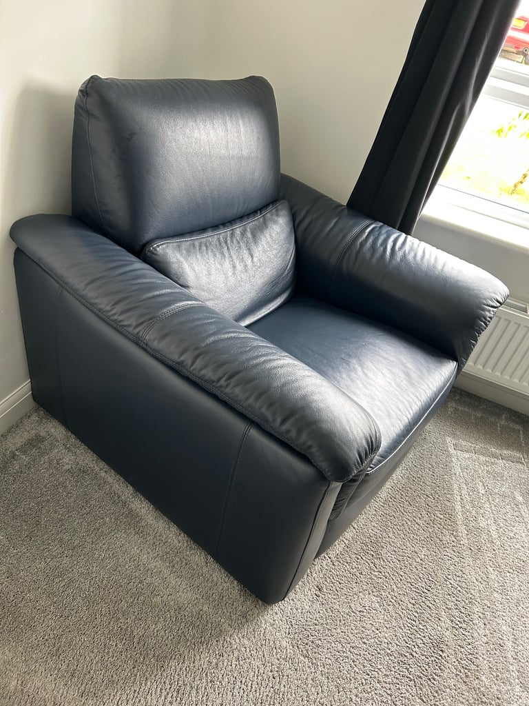 Natuzzi leather armchair 
