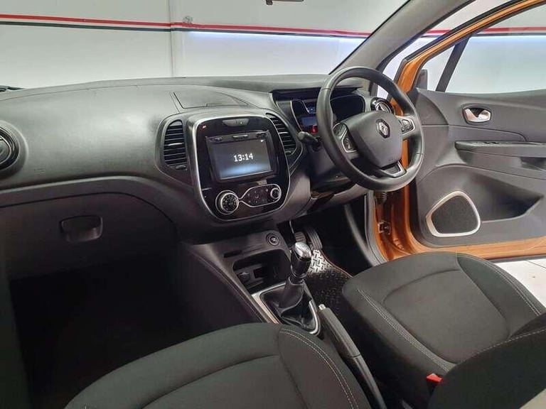 2019 Renault Captur 1.3 TCe ENERGY Iconic SUV 5dr HATCHBACK Petrol Manual