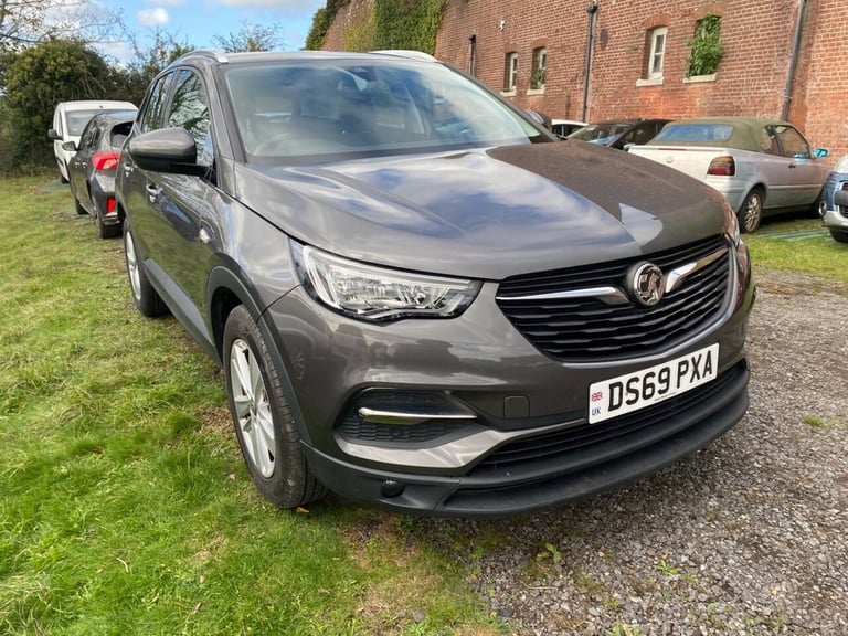 image for 2019 69 VAUXHALL GRANDLAND X 1.2 TURBO GPF SE SUV 5DR PETROL MANUAL EURO 6 (S/S)