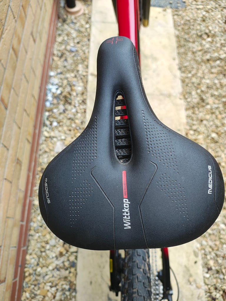 GT Avalanche mountain bike 