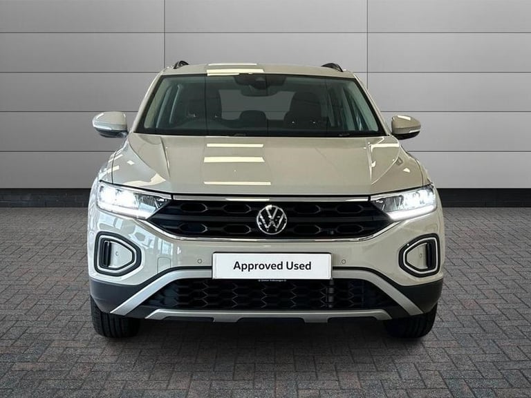 2023 Volkswagen T-Roc 1.0 TSI (110ps) Life MANUAL Hatchback Petrol Manual