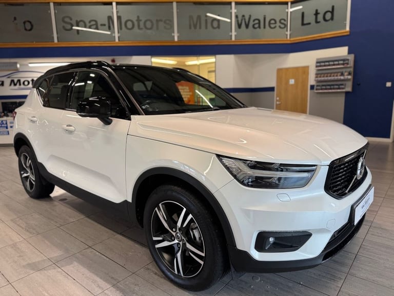 2019 Volvo XC40 2.0 D3 R DESIGN 5dr ESTATE DIESEL Manual
