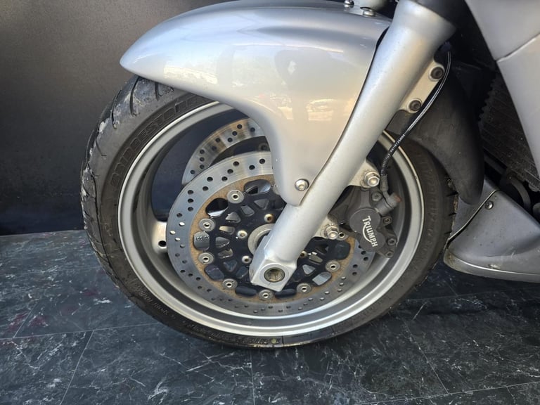 TRIUMPH SPRINT ST 955i TRADE SALE HPI CLEAR 