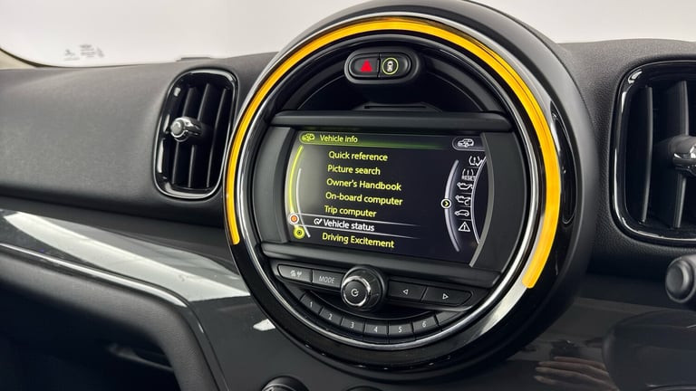 2017 MINI Countryman 2.0 Cooper D ALL4 5dr Auto [Chili Pack] Diesel Hatchback Hatchback Diesel Au...