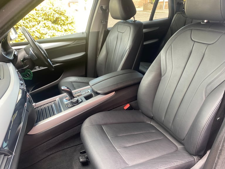 BMW X5 XDRIVE30D 7 Seater Leather AC AUTOMATIC Estate