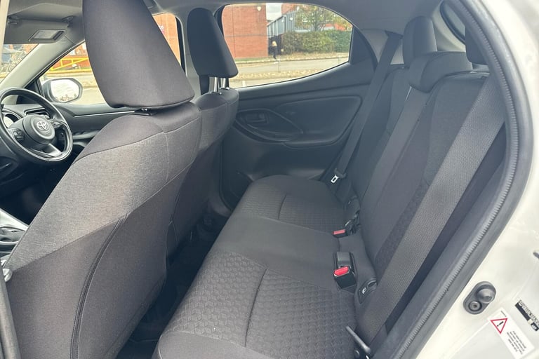 2023 Toyota Yaris 1.5 Hybrid Design 5dr CVT HATCHBACK PETROL/ELECTRIC Automatic