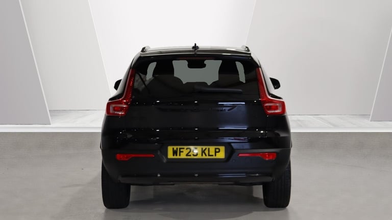 2025 Volvo XC40 B4 (P) Ultra Black Edition (Sunroof, Harman Kardon, 360 Camera) ESTATE Petrol/Ele...