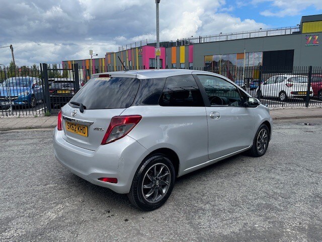 2012 Toyota Yaris 1.0 VVT-i Edition 3dr HATCHBACK Petrol Manual