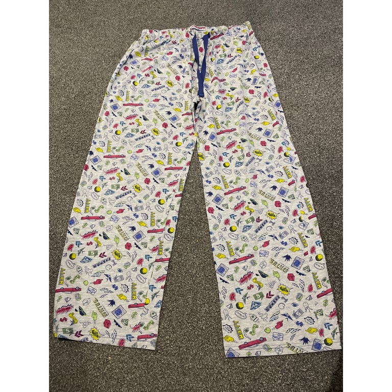 Man’s pyjama bottoms, size large. 