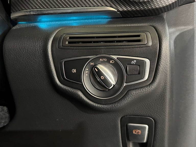 2020 Mercedes-Benz V-Class V250 d AMG Line 5dr Auto MPV DIESEL Automatic