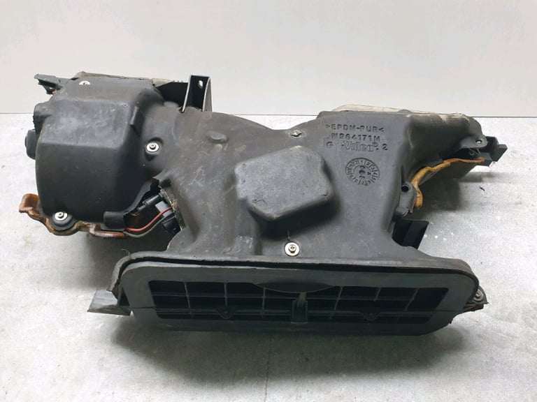image for Vauxhall Vivaro heater blower fan 07-14