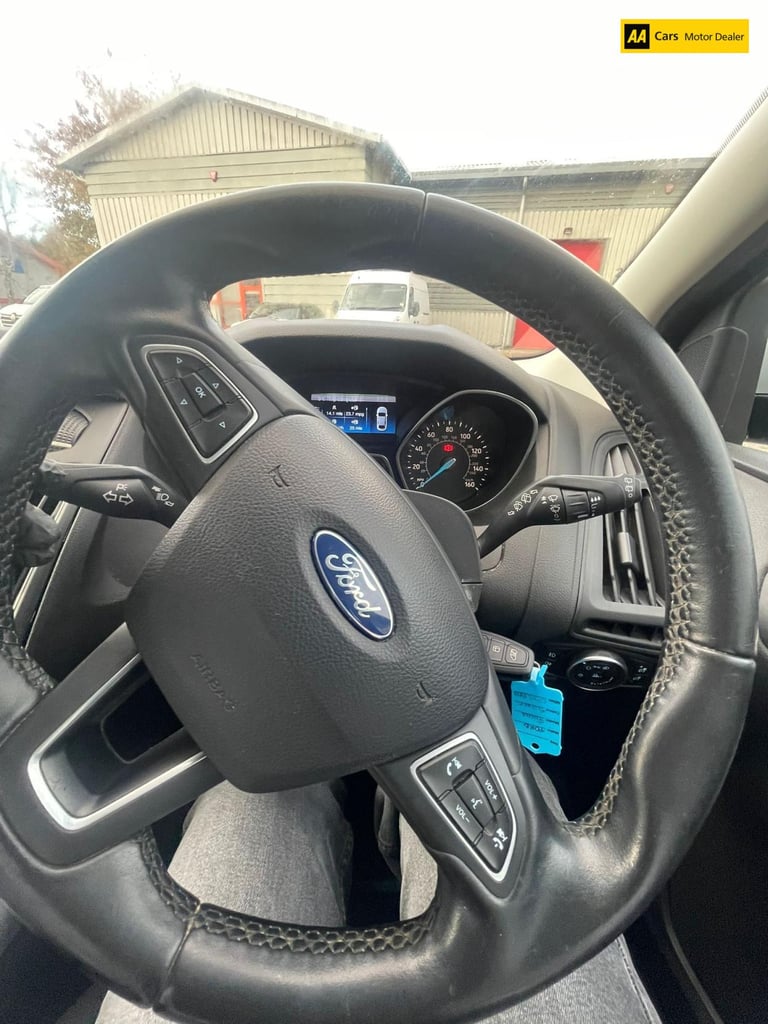 2015 Ford Focus 1.5 TDCi Zetec Hatchback 5dr Diesel Manual Euro 6 (s/s) (120 ps) Hatchback Diesel...