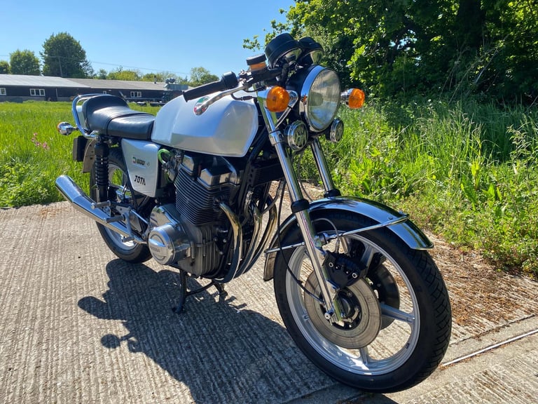 LAVERDA JOTA, 1978, EXTENSIVE WORK CARRIED BY R.SLATER, BEAUTIFUL ITALIAN TRIPLE