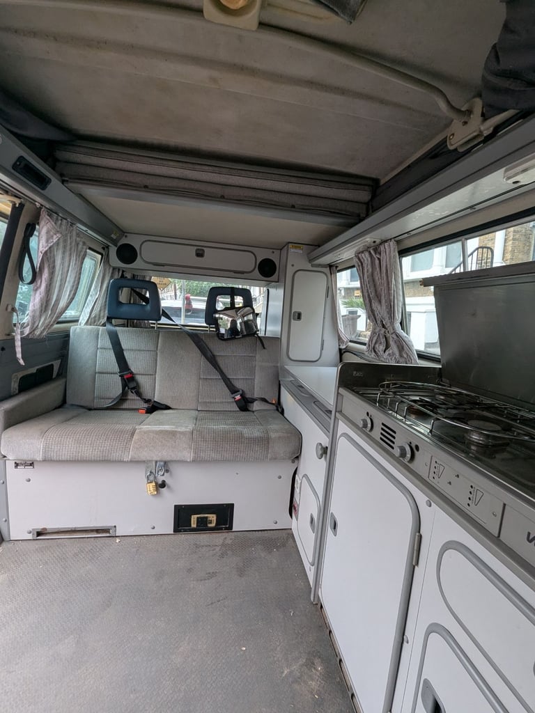 VW T25 Campervan – Great Condition!