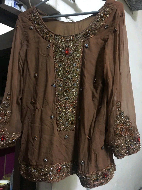 Wedding dress open to offer 