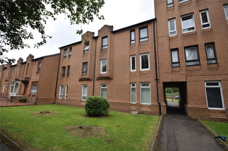 1 bedroom flat in Abercromby Drive, Glasgow Green, Glasgow, G40 2HW