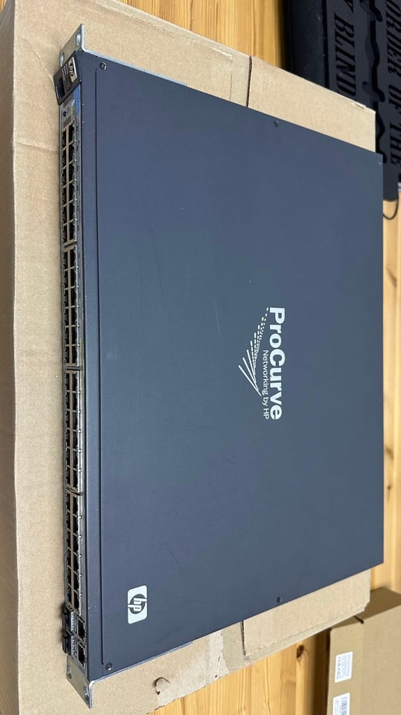 HP ProCurve switch 48 POE ports