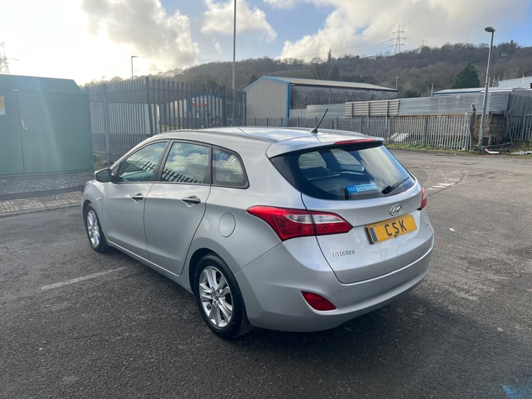 2014 Hyundai i30 1.6 CRDi Blue Drive Classic 5dr Ex Police ESTATE Diesel Manual