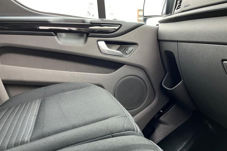 2022 Ford Transit Custom 2.0 EcoBlue 130ps Low Roof Limited Van Auto PANEL VAN DIESEL Automatic