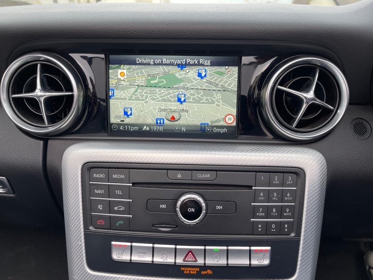 Mercedes-Benz, SLC, Convertible, 2016, Semi-Auto, 2143 (cc), 2 doors