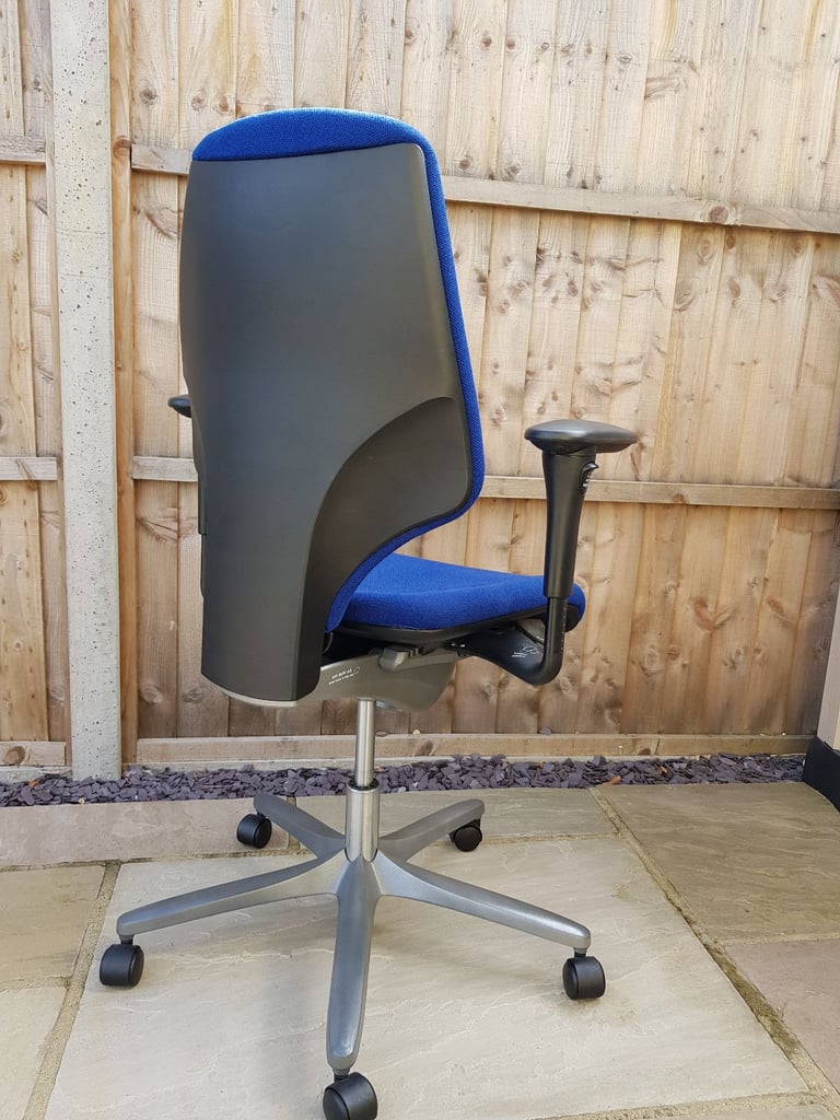 Orthopaedic desk chair